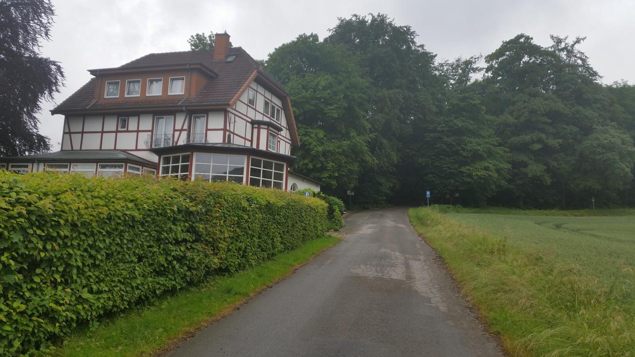 Landgasthaus Zu den Erdfällen Bad Pyrmont Exteriör bild