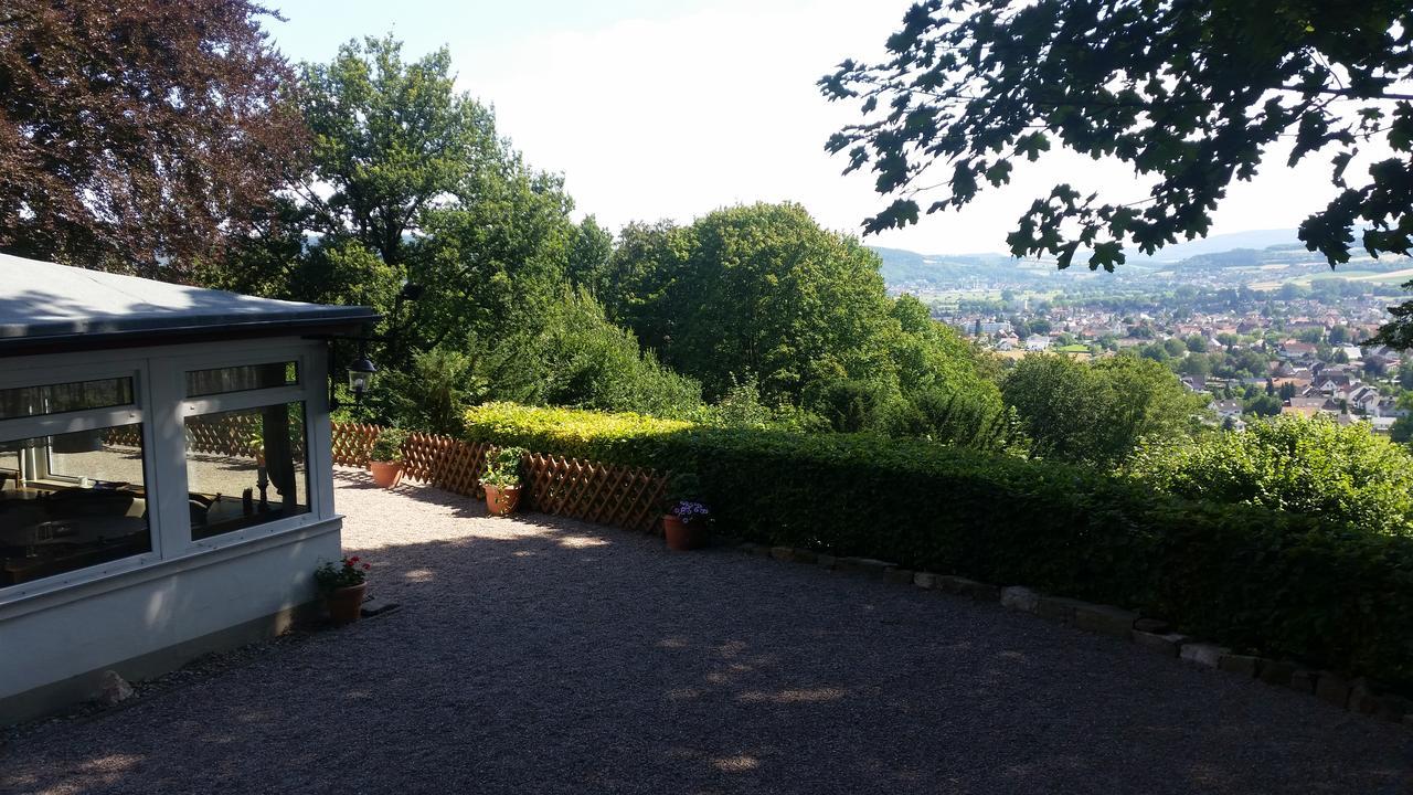Landgasthaus Zu den Erdfällen Bad Pyrmont Exteriör bild
